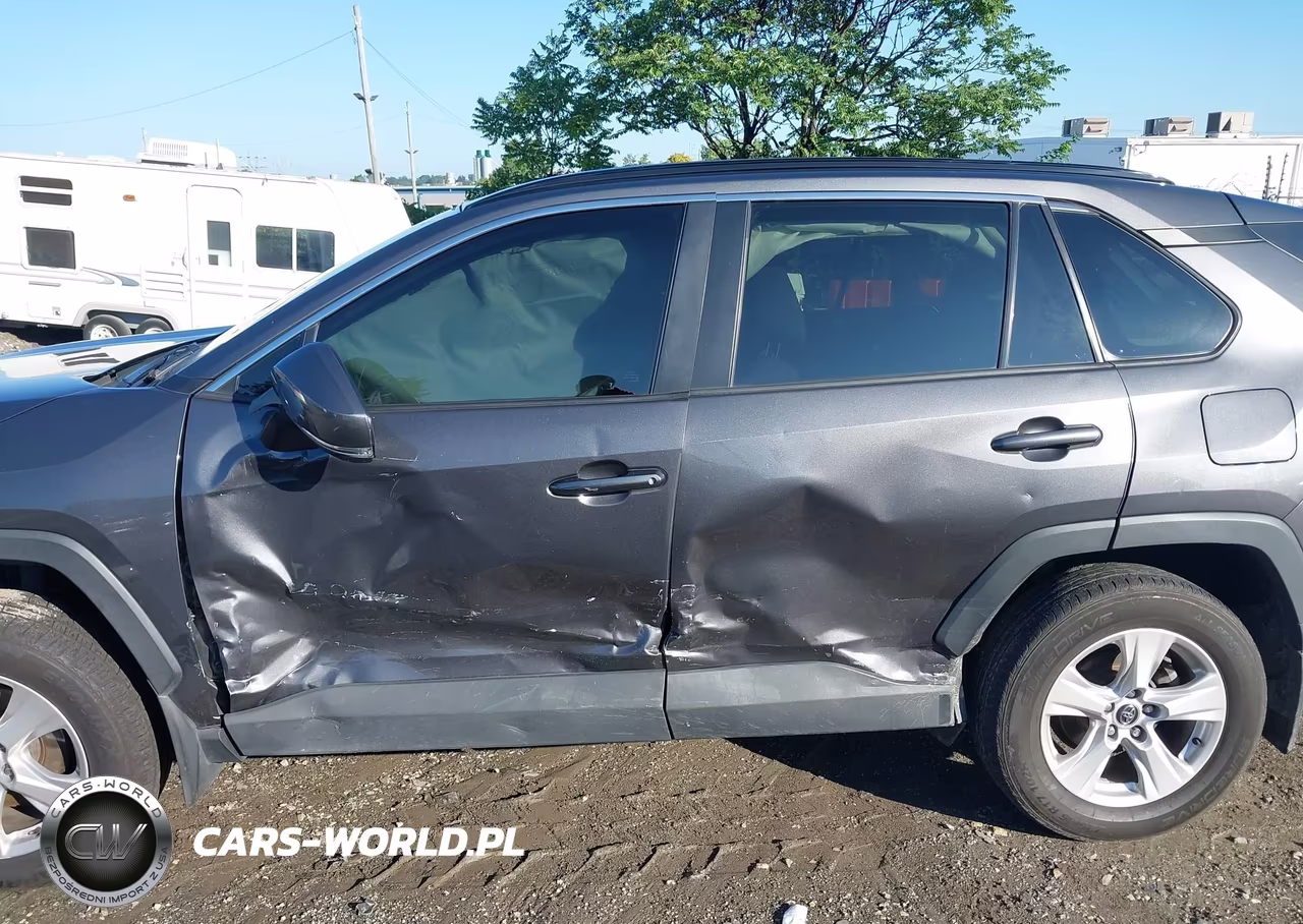 2020 Toyota Rav4 Xle VIN:2T3P1RFV3LW119499 - 6