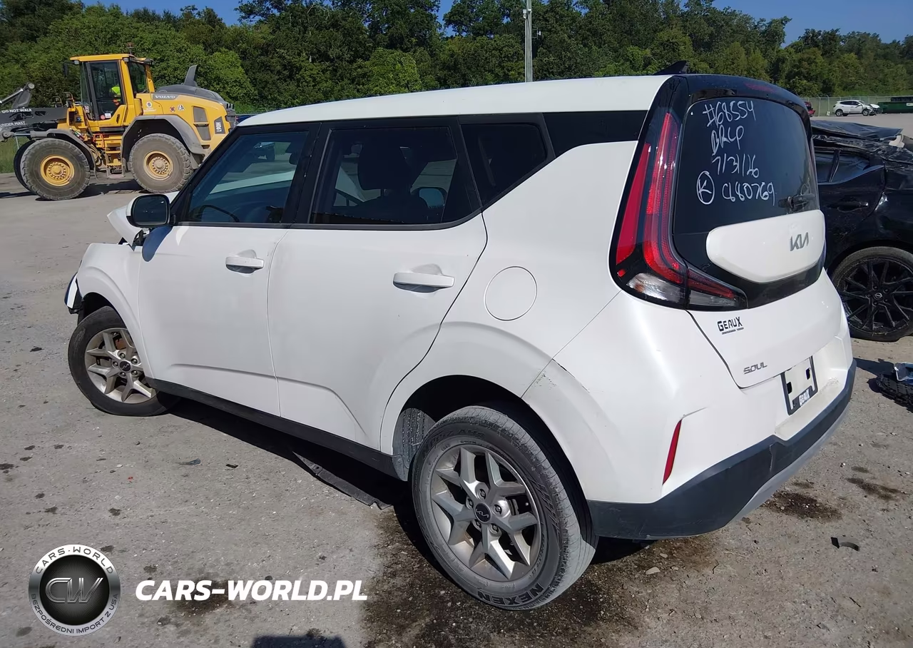 2023 Kia Soul Lx VIN:KNDJ23AU8P7880769 - 3