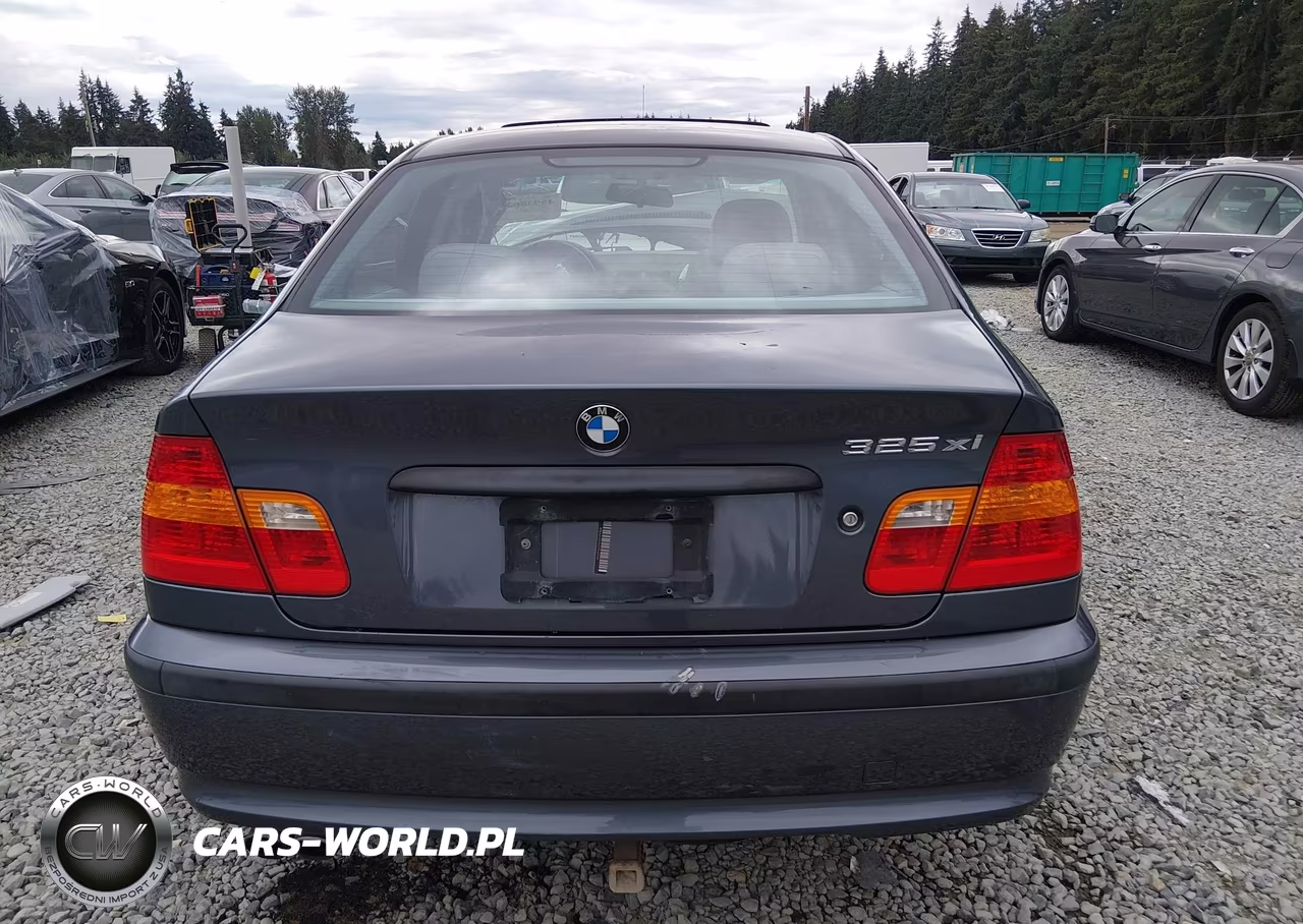 2002 BMW 325Xi VIN:WBAEU33462PF64319 - 16