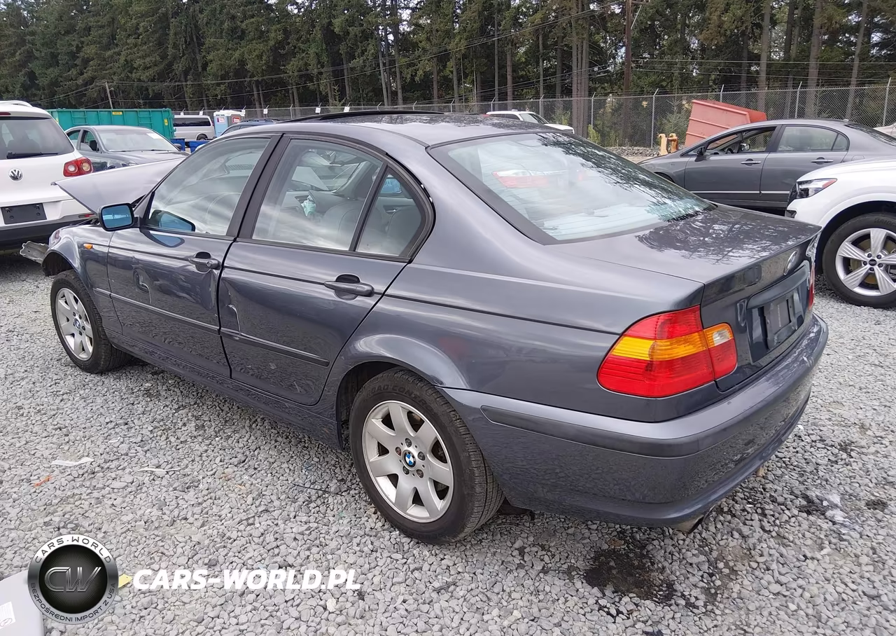 2002 BMW 325Xi VIN:WBAEU33462PF64319 - 3