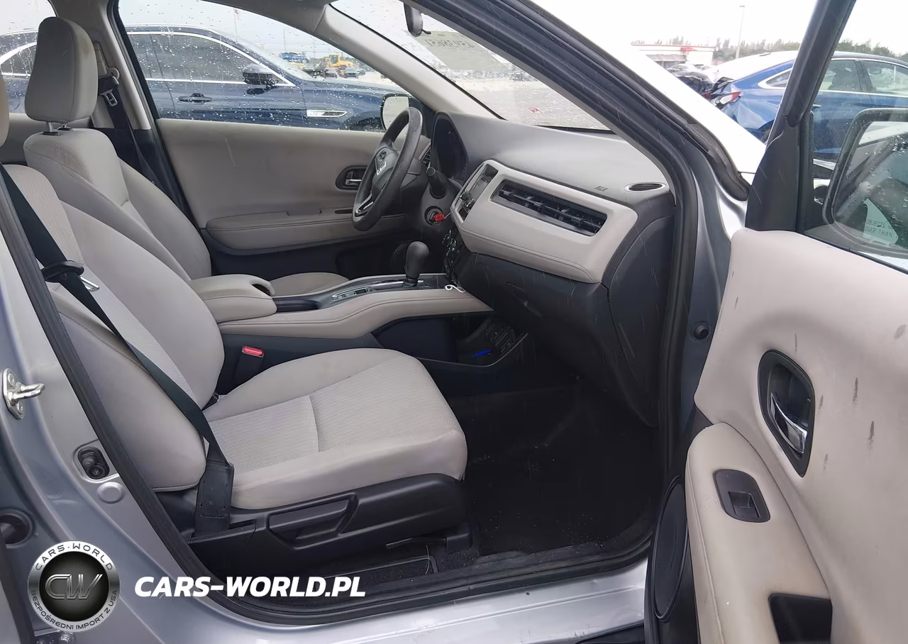 2017 Honda Hr-V Lx VIN:3CZRU6H30HG701992 - 5