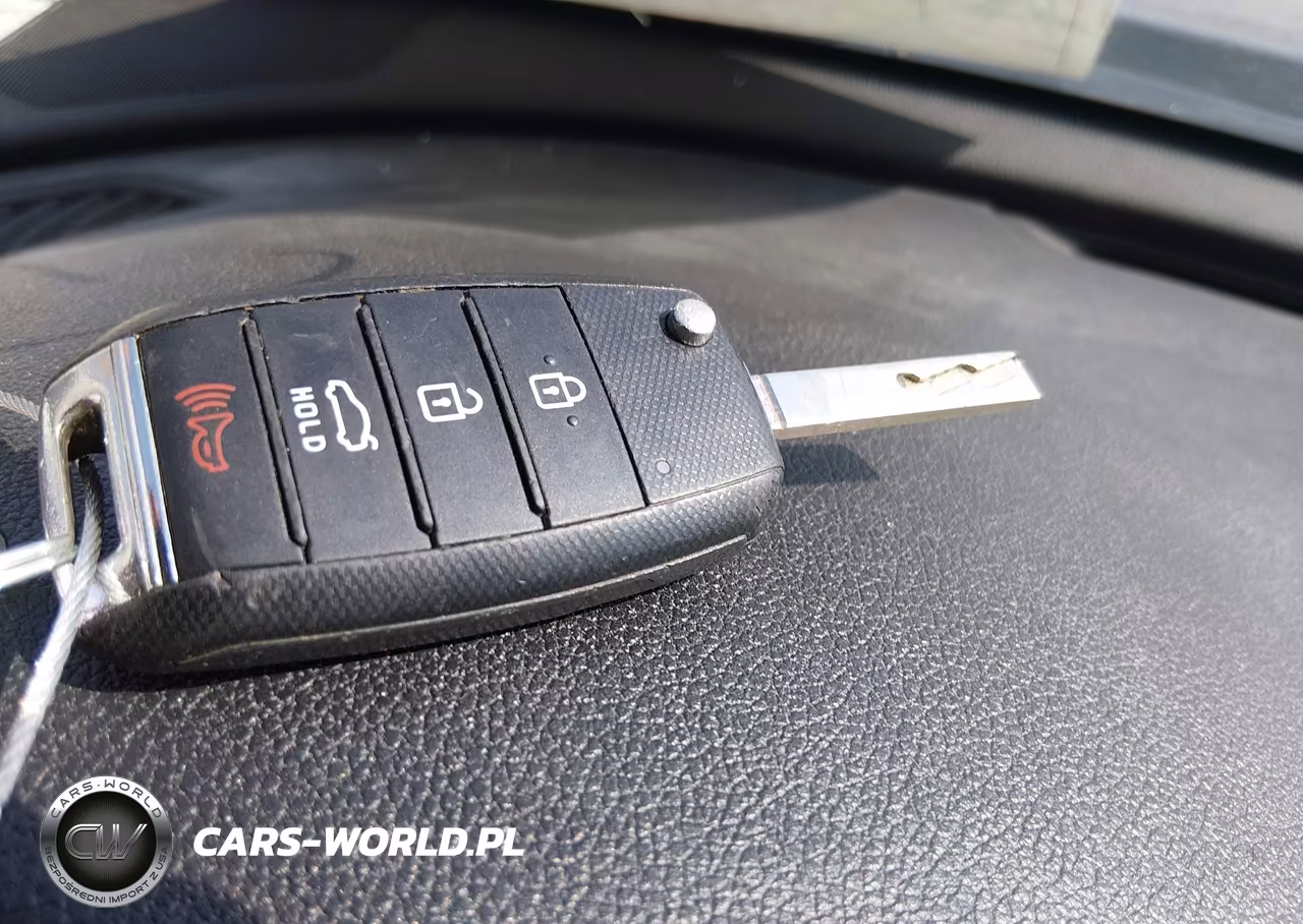 2019 Kia Optima Lx VIN:5XXGT4L33KG320207 - 11