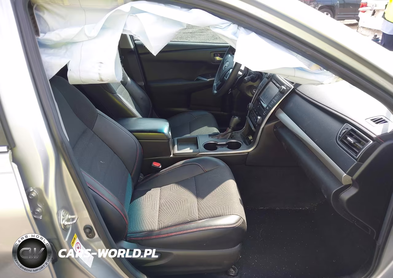 2016 Toyota Camry Se VIN:4T1BF1FK3GU547994 - 5