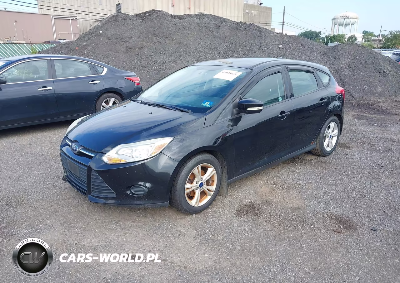 2014 Ford Focus Se VIN:1FADP3K24EL456740 - 2