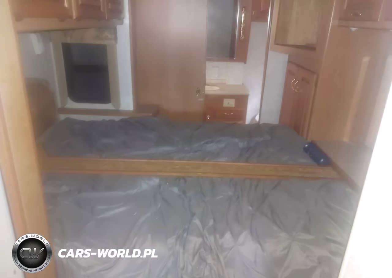 2002 Workhorse Custom Chassis Motorhome Chassis W22 VIN:5B4MP67G023354773 - 14