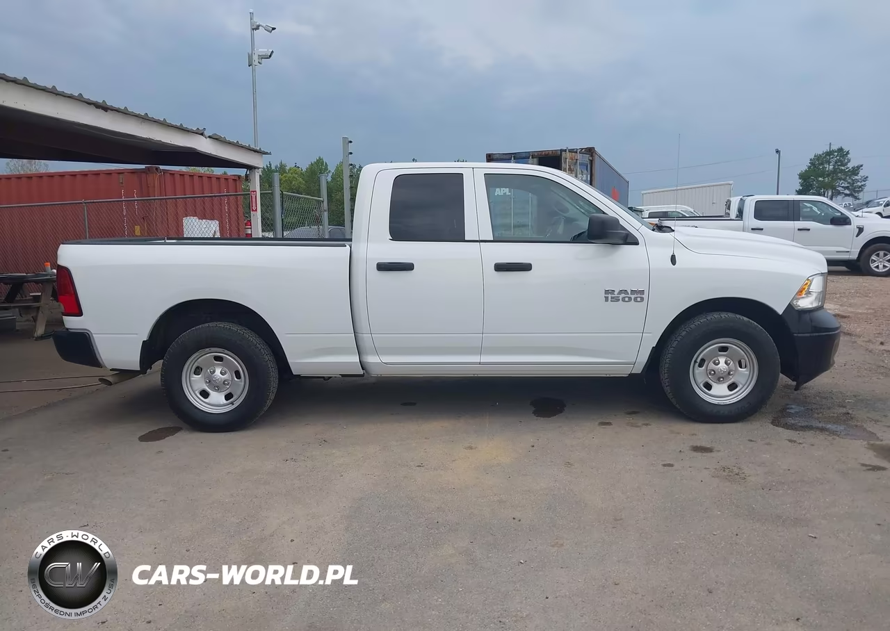 2018 Ram 1500 Tradesman 4X2 6'4 Box VIN:1C6RR6FG4JS324120 - 13