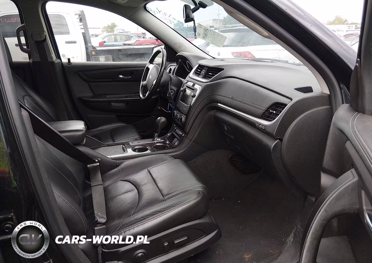 2017 Chevrolet Traverse 2Lt VIN:1GNKRHKD4HJ206450 - 5