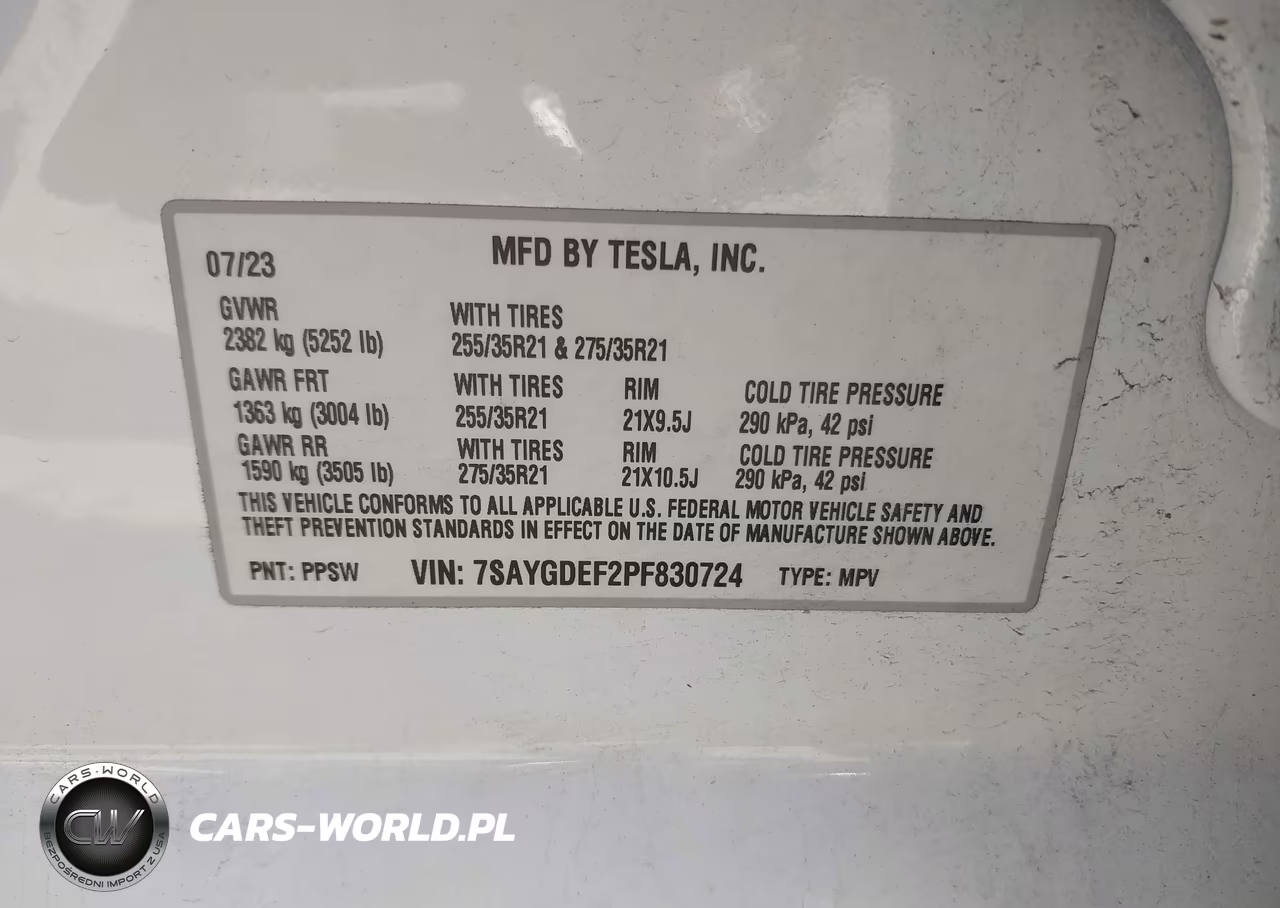 2023 Tesla Model Y Performance Dual Motor All-Wheel Drive VIN:7SAYGDEF2PF830724 - 9