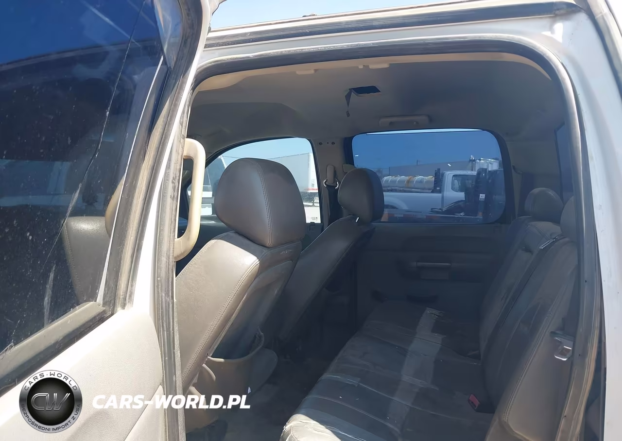 2011 Chevrolet Silverado 3500Hd Work Truck VIN:1GC4CZCG3BF247907 - 6