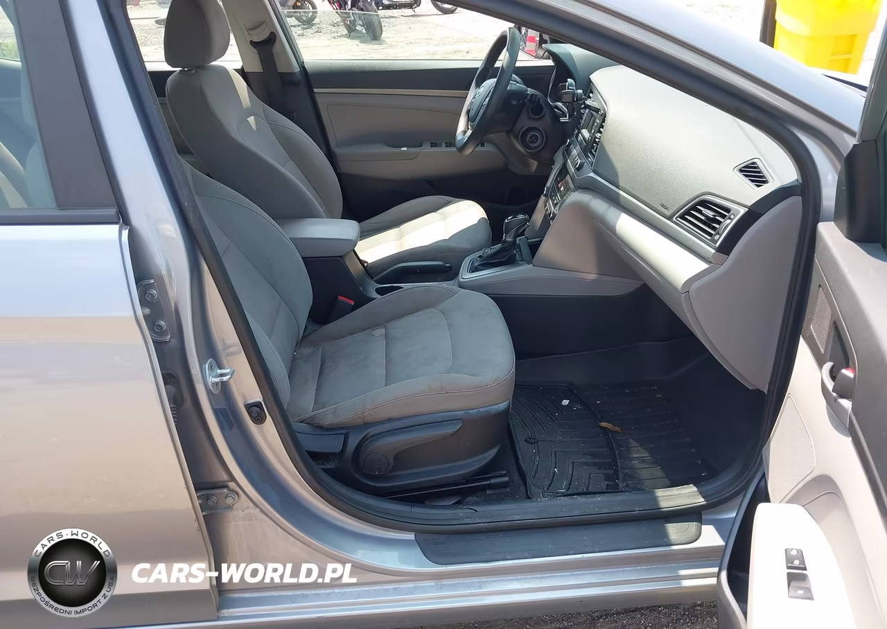 2017 Hyundai Elantra Se VIN:5NPD74LF4HH104350 - 5