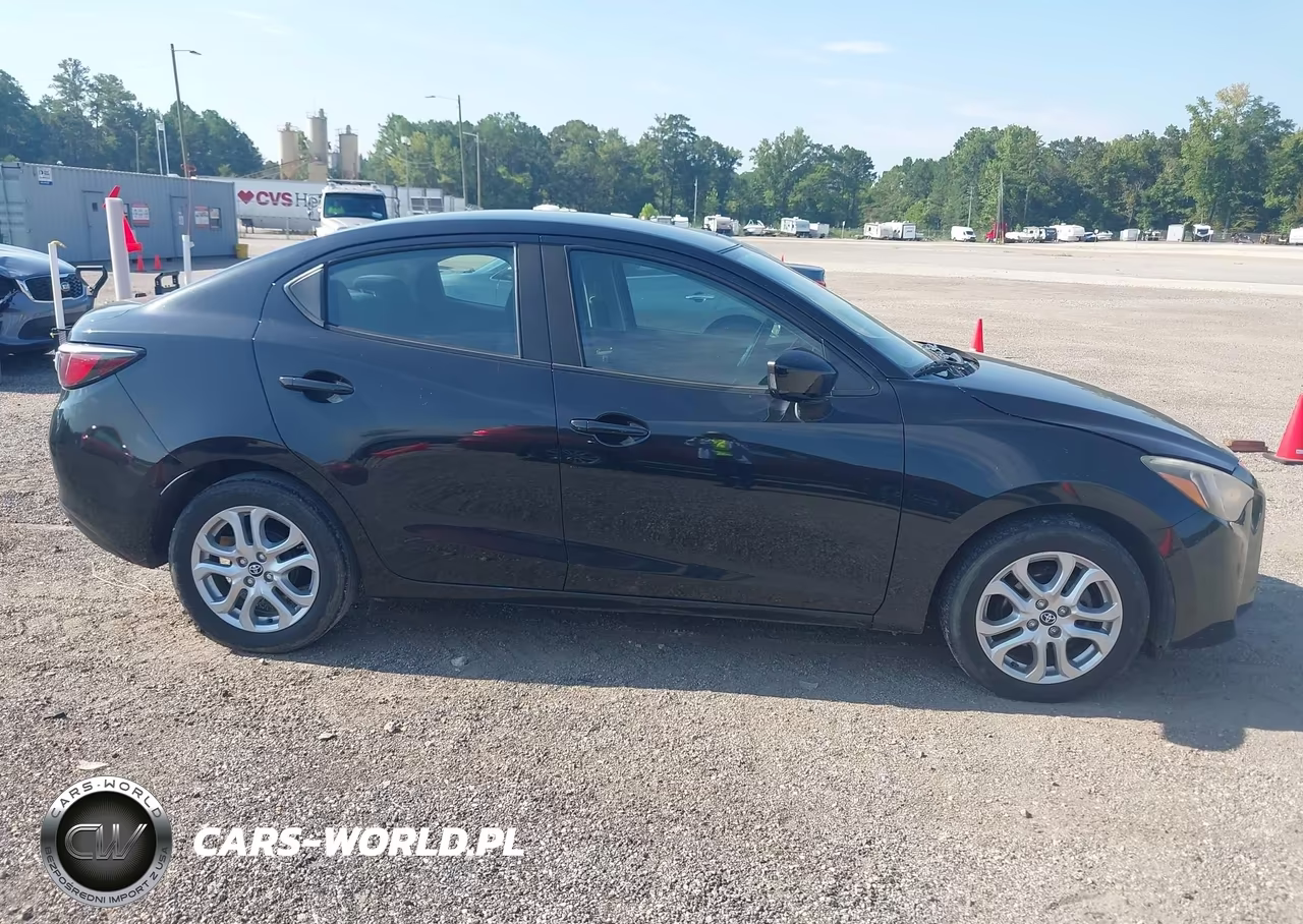 2017 Toyota Yaris Ia VIN:3MYDLBYV3HY183370 - 13