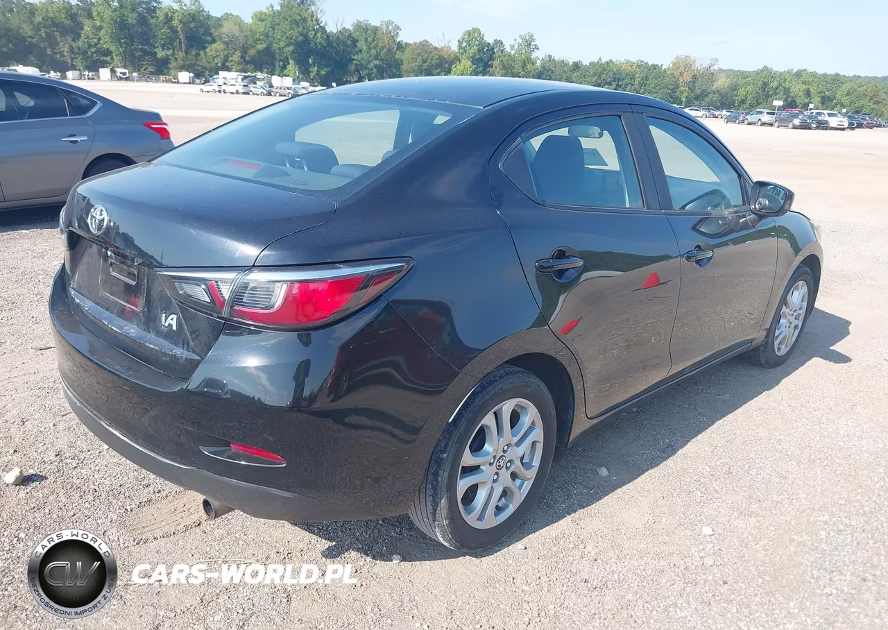 2017 Toyota Yaris Ia VIN:3MYDLBYV3HY183370 - 4