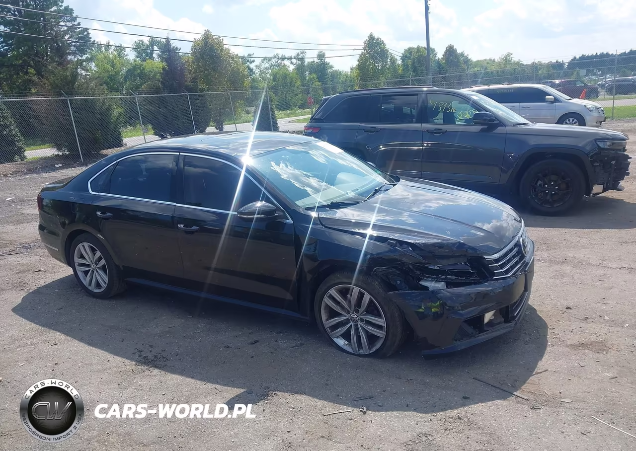 2018 Volkswagen Passat 2.0T Se VIN:1VWBA7A3XJC001919 - 1