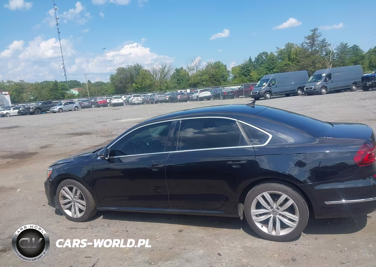 2018 Volkswagen Passat 2.0T Se VIN:1VWBA7A3XJC001919 - 14