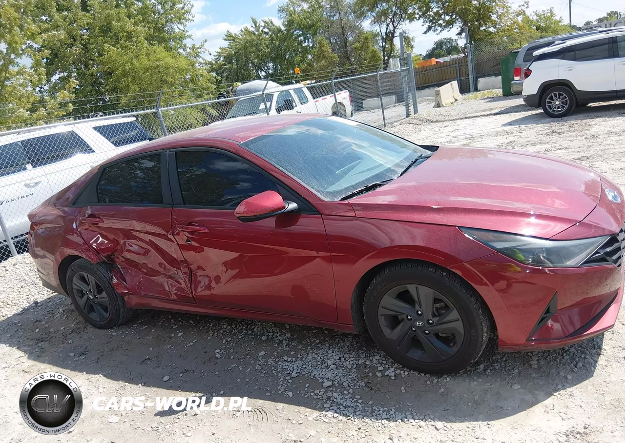2023 Hyundai Elantra Sel VIN:KMHLM4AG5PU628722 - 13