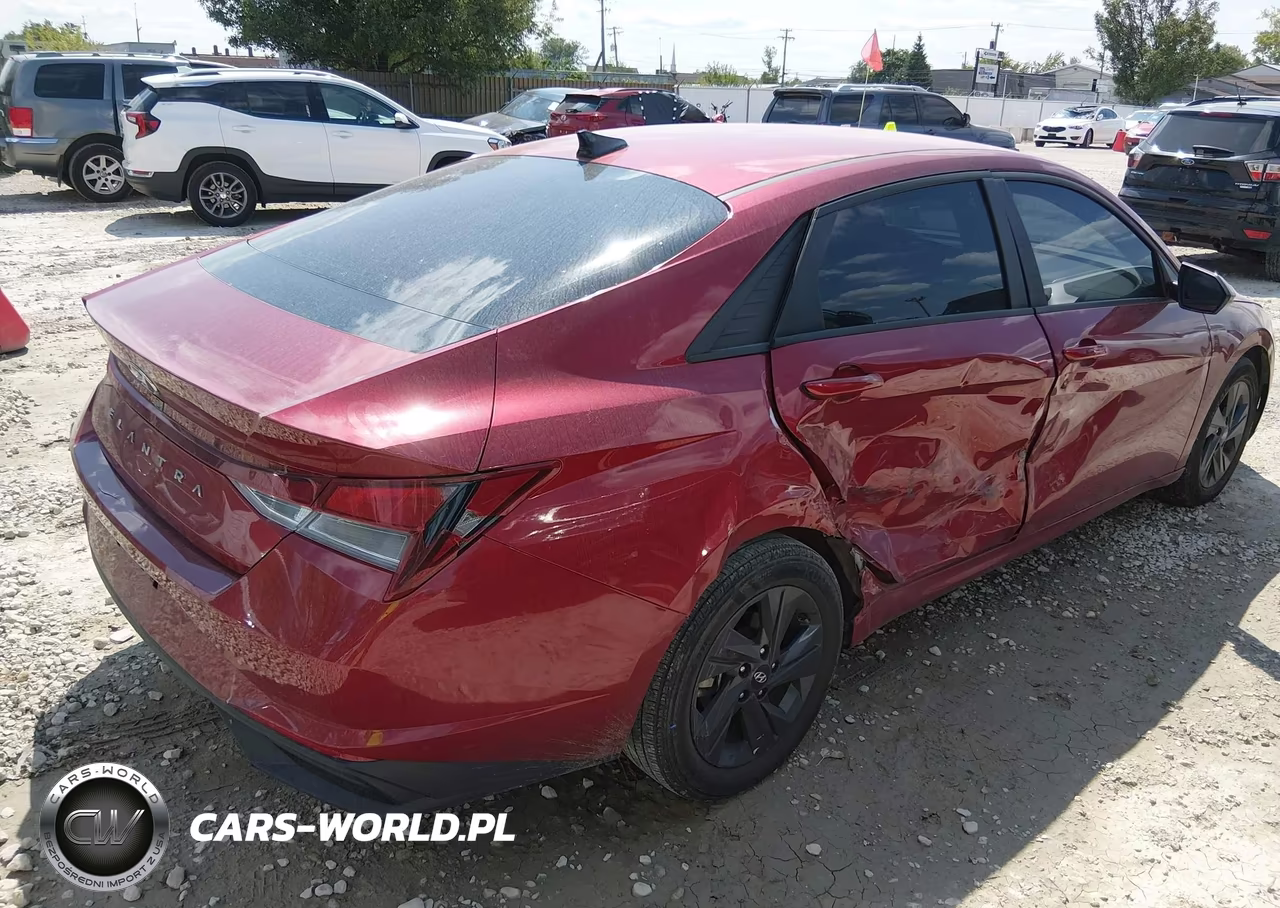 2023 Hyundai Elantra Sel VIN:KMHLM4AG5PU628722 - 4