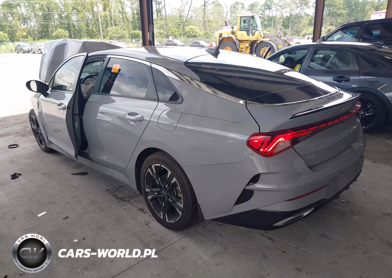 2023 Kia K5 Gt-Line VIN:5XXG64J24PG174201 - 3