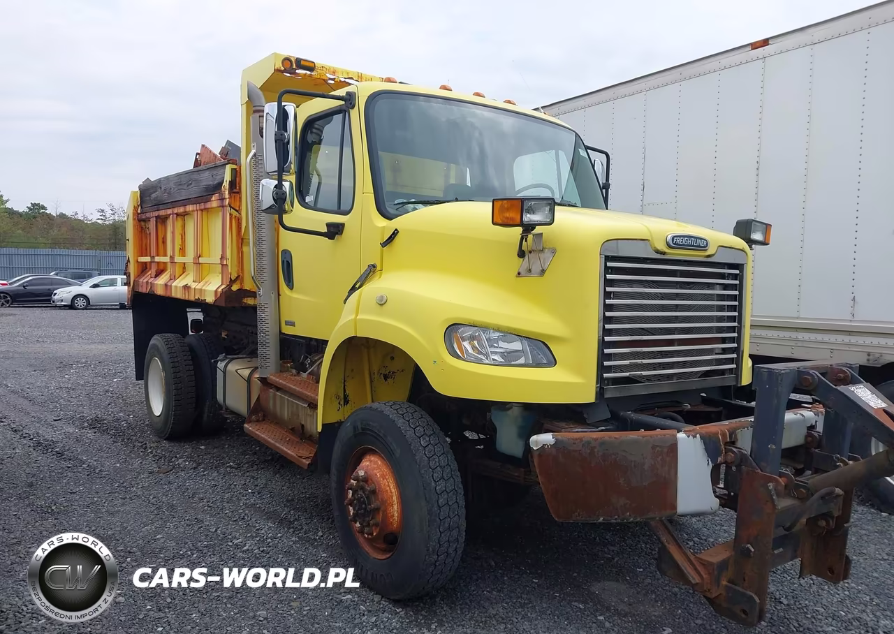 2011 Freightliner M2 106 Heavy Duty