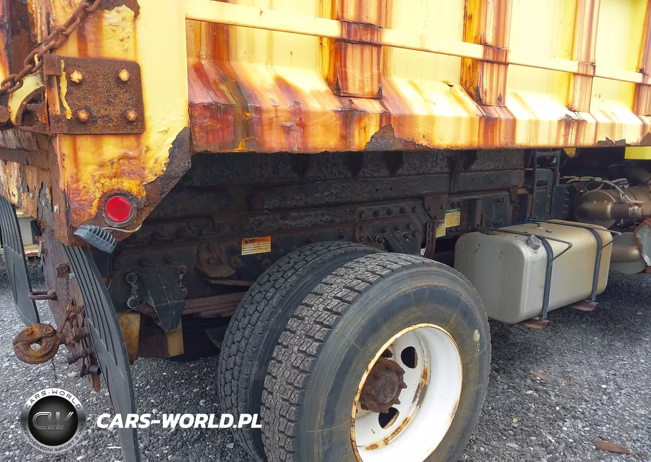 2011 Freightliner M2 106 Heavy Duty VIN:1FVDC3BS5BHAY4045 - 16