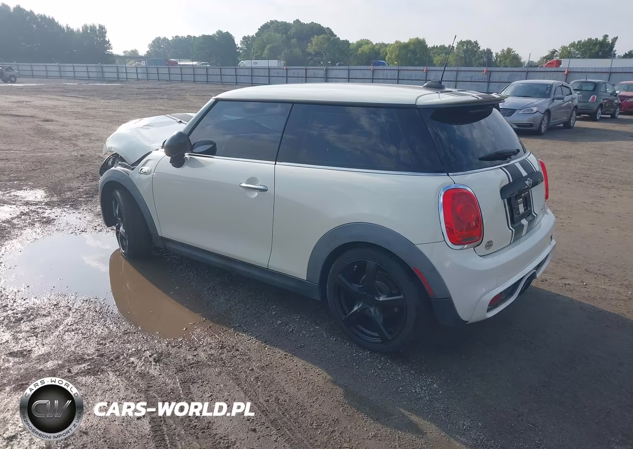 2016 Mini Hardtop Cooper S VIN:WMWXP7C51G2A42556 - 3