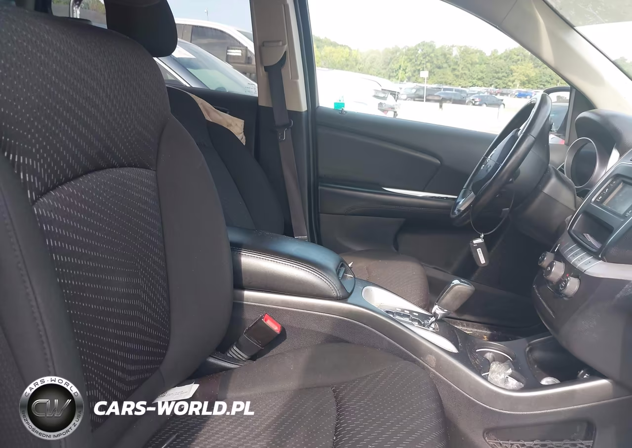 2019 Dodge Journey Se VIN:3C4PDCBB5KT815853 - 5