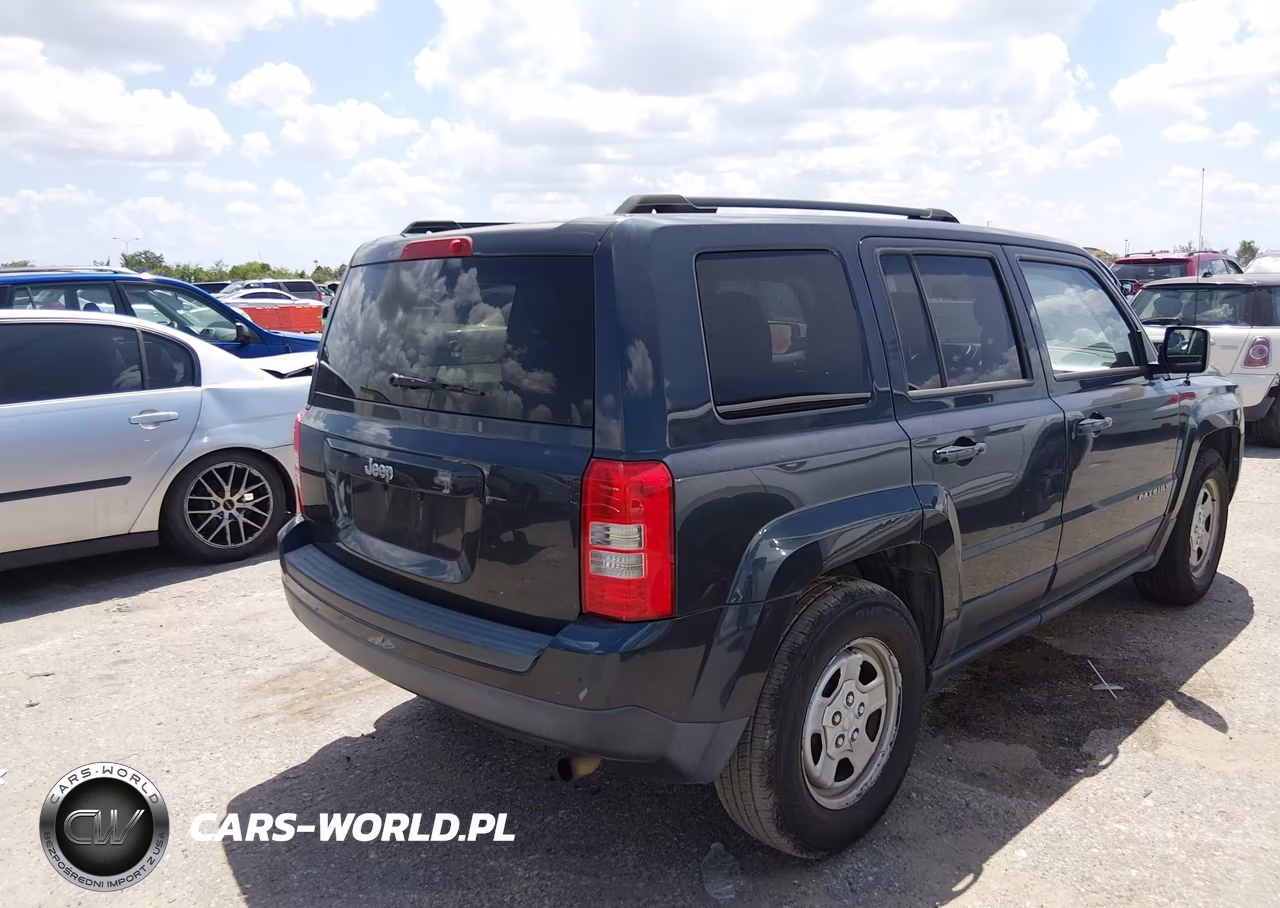 2015 Jeep Patriot Sport VIN:1C4NJPBA3FD219487 - 4