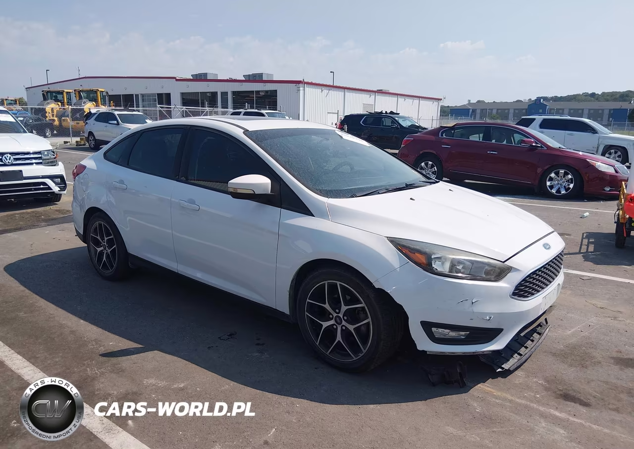 2017 Ford Focus Sel – zdjęcie 1 z 11