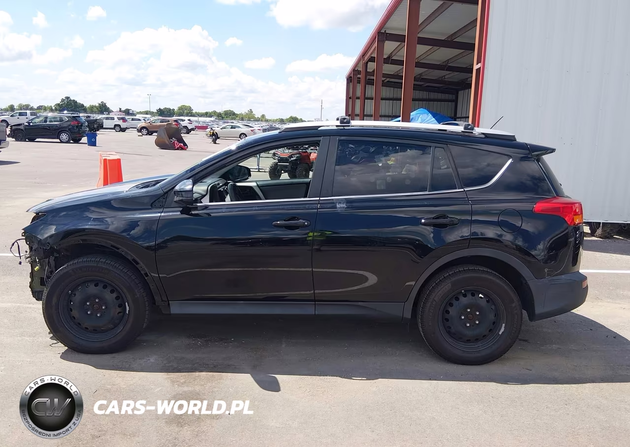 2015 Toyota Rav4 Le VIN:2T3BFREV3FW236873 - 12