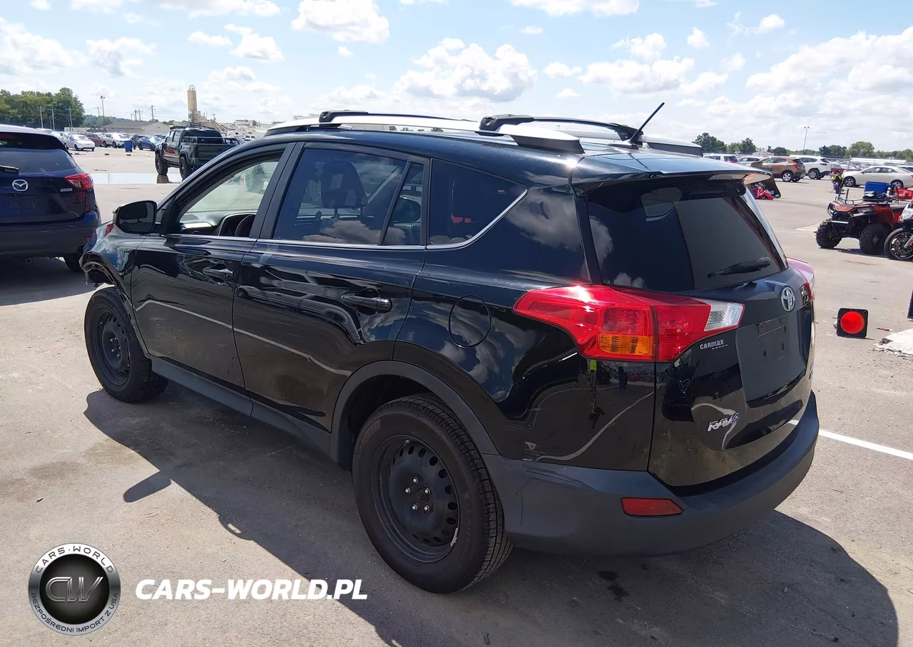 2015 Toyota Rav4 Le VIN:2T3BFREV3FW236873 - 2
