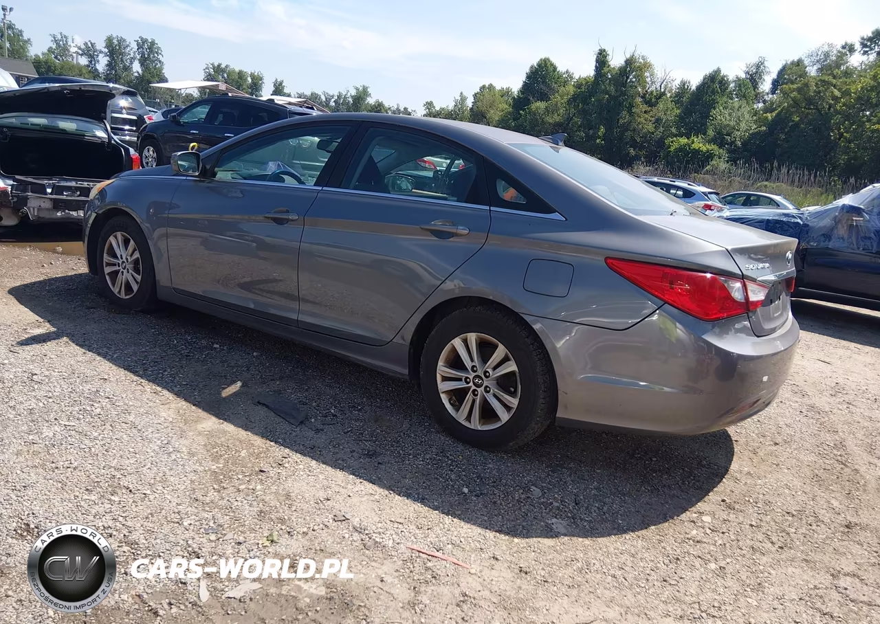 2013 Hyundai Sonata Gls VIN:5NPEB4ACXDH655887 - 3
