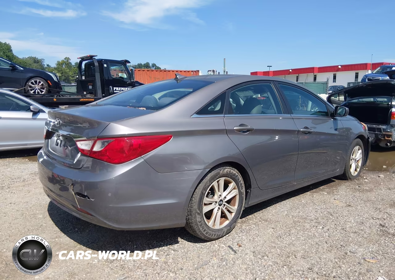 2013 Hyundai Sonata Gls VIN:5NPEB4ACXDH655887 - 4