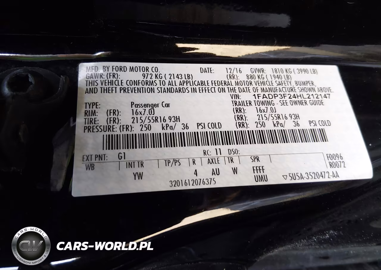 2017 Ford Focus Se VIN:1FADP3F24HL212147 - 9