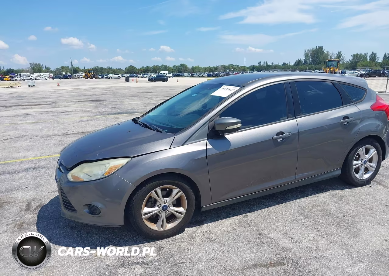 2014 Ford Focus Se VIN:1FADP3K24EL400913 - 13