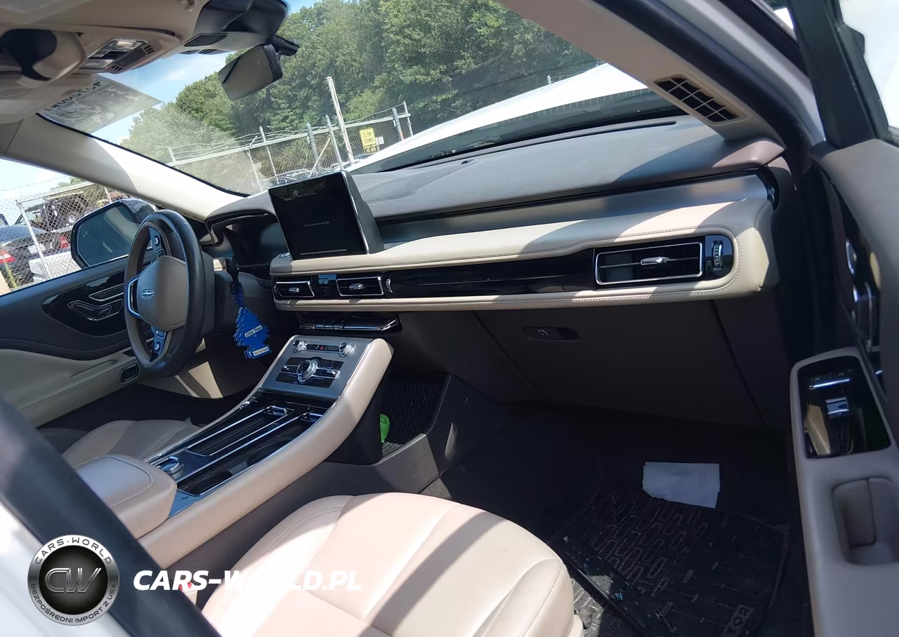 2023 Lincoln Aviator Standard VIN:5LM5J6XC0PGL00427 - 5