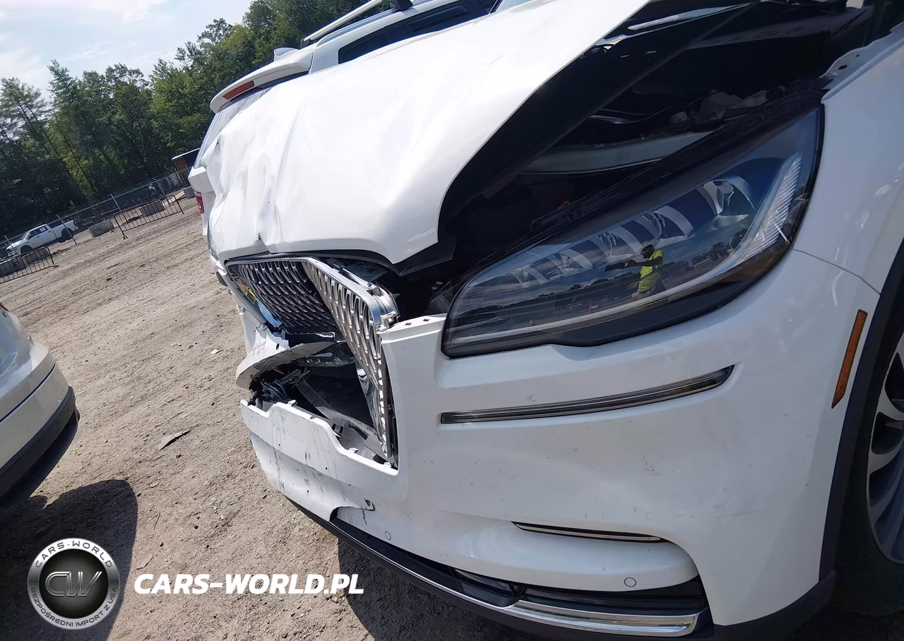 2023 Lincoln Aviator Standard VIN:5LM5J6XC0PGL00427 - 6