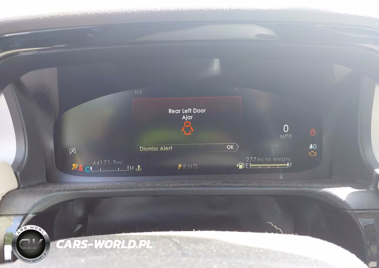 2023 Lincoln Aviator Standard VIN:5LM5J6XC0PGL00427 - 7