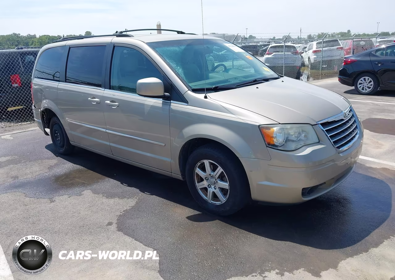 2009 Chrysler Town & Country Touring