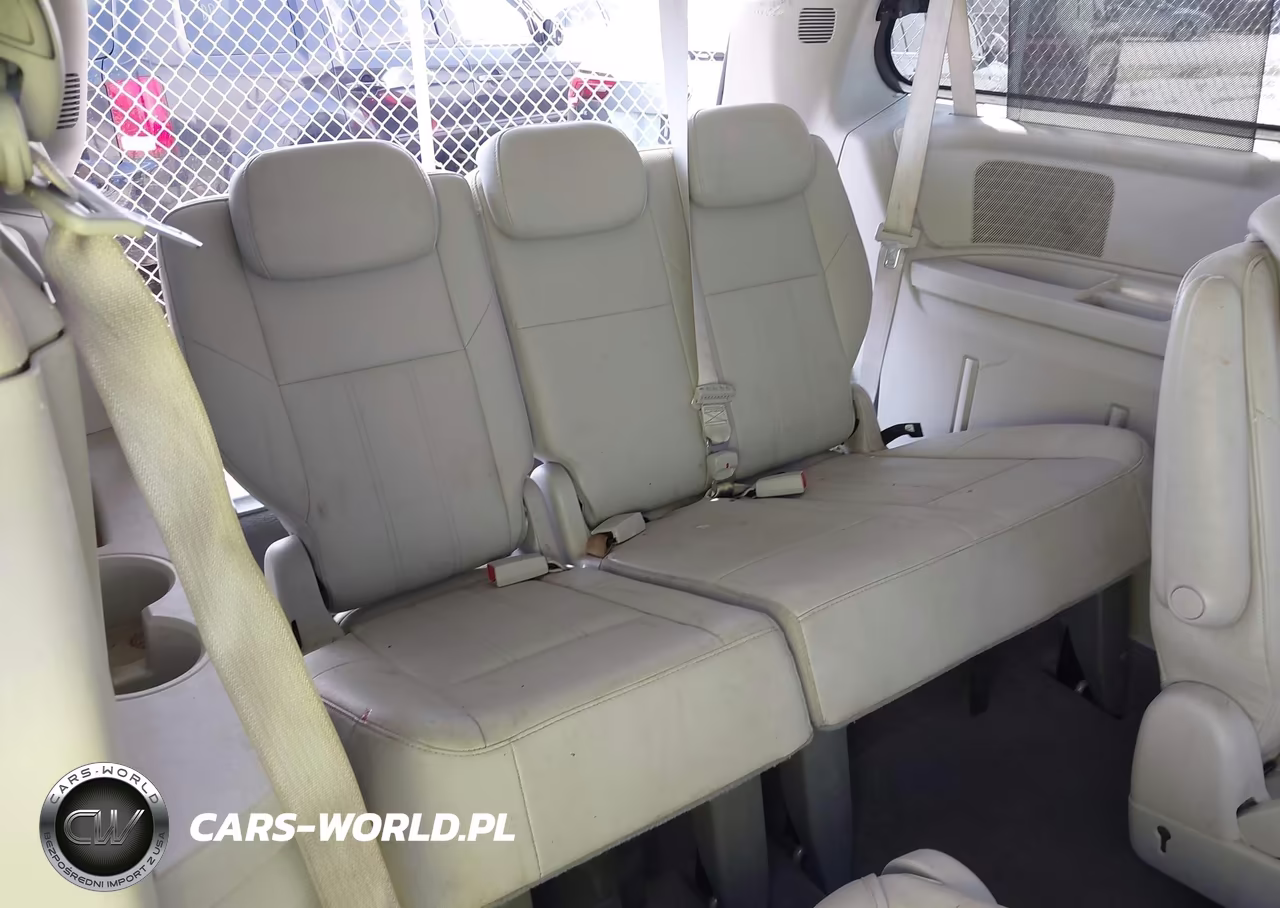 2009 Chrysler Town & Country Touring VIN:2A8HR54159R521056 - 19