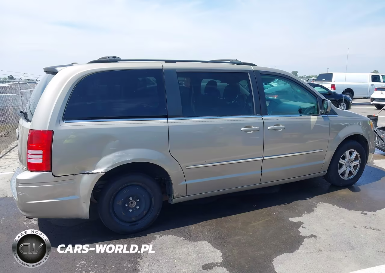 2009 Chrysler Town & Country Touring VIN:2A8HR54159R521056 - 6