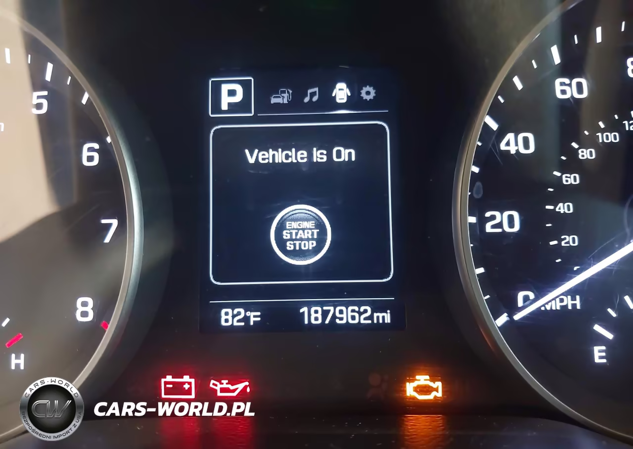 2017 Hyundai Elantra Value Edition VIN:5NPD84LF4HH202937 - 16