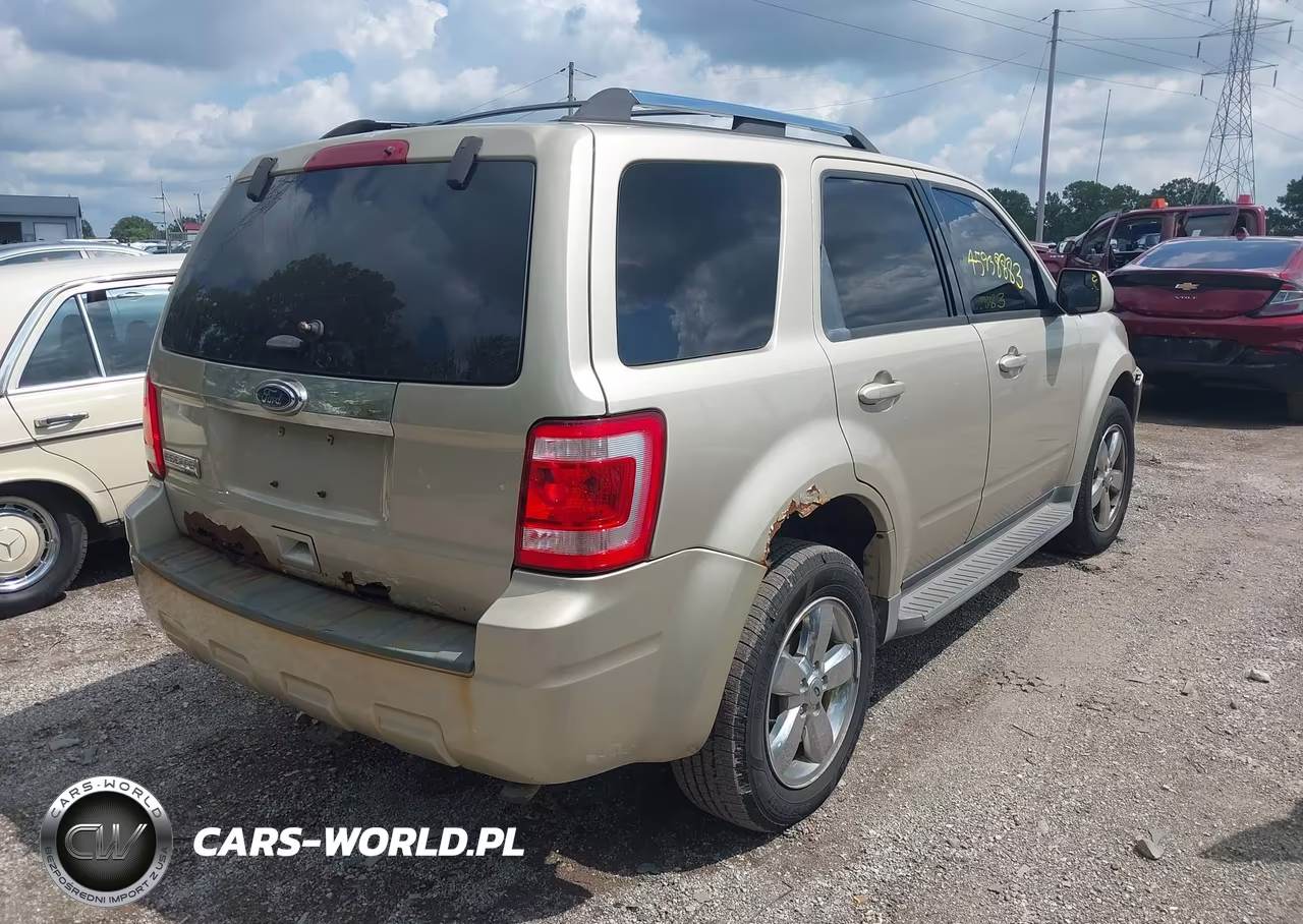 2011 Ford Escape Limited VIN:1FMCU0E77BKA97546 - 4