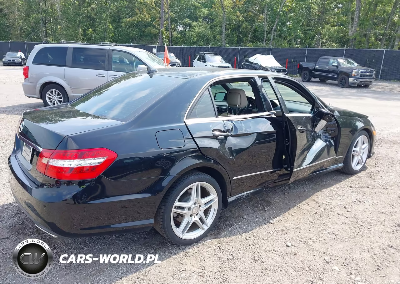 2013 Mercedes-Benz E 350 VIN:WDDHF5KB2DA726137 - 4