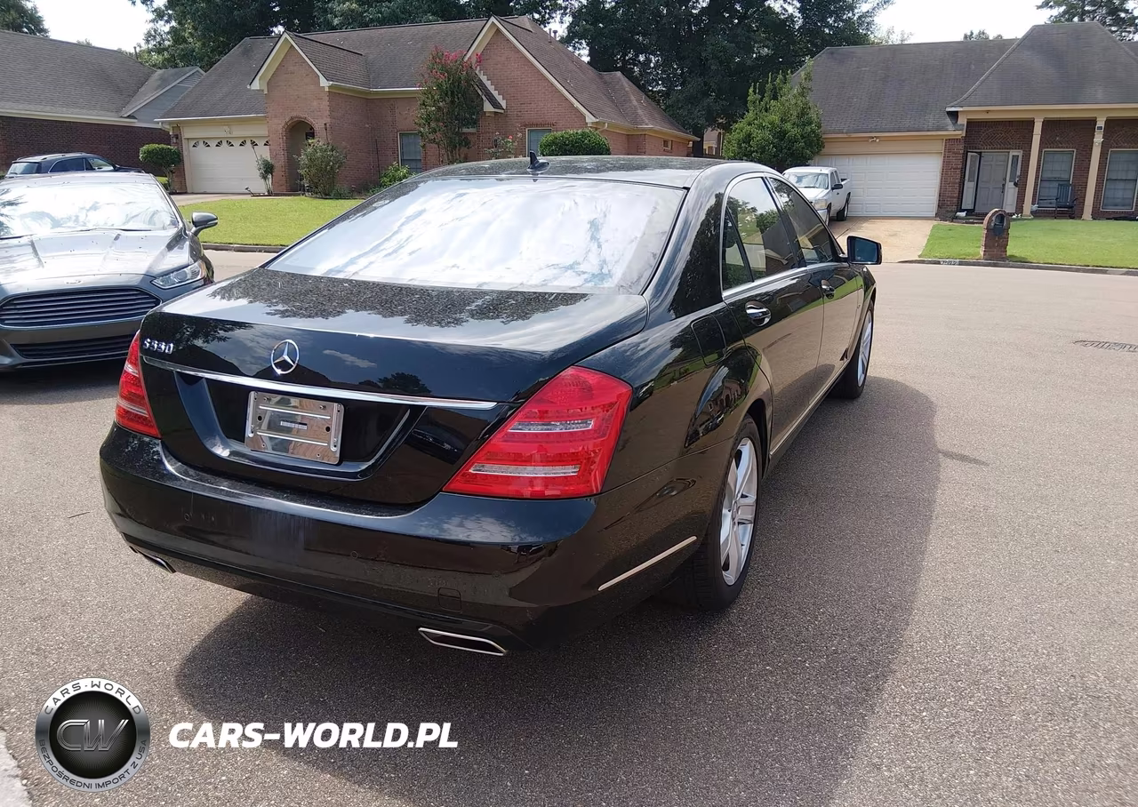 2012 Mercedes-Benz S 550 VIN:WDDNG7DB7CA436029 - 4