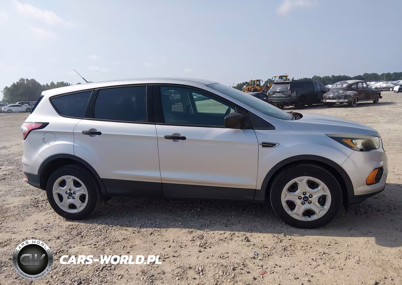 2018 Ford Escape S VIN:1FMCU0F7XJUD08403 - 13