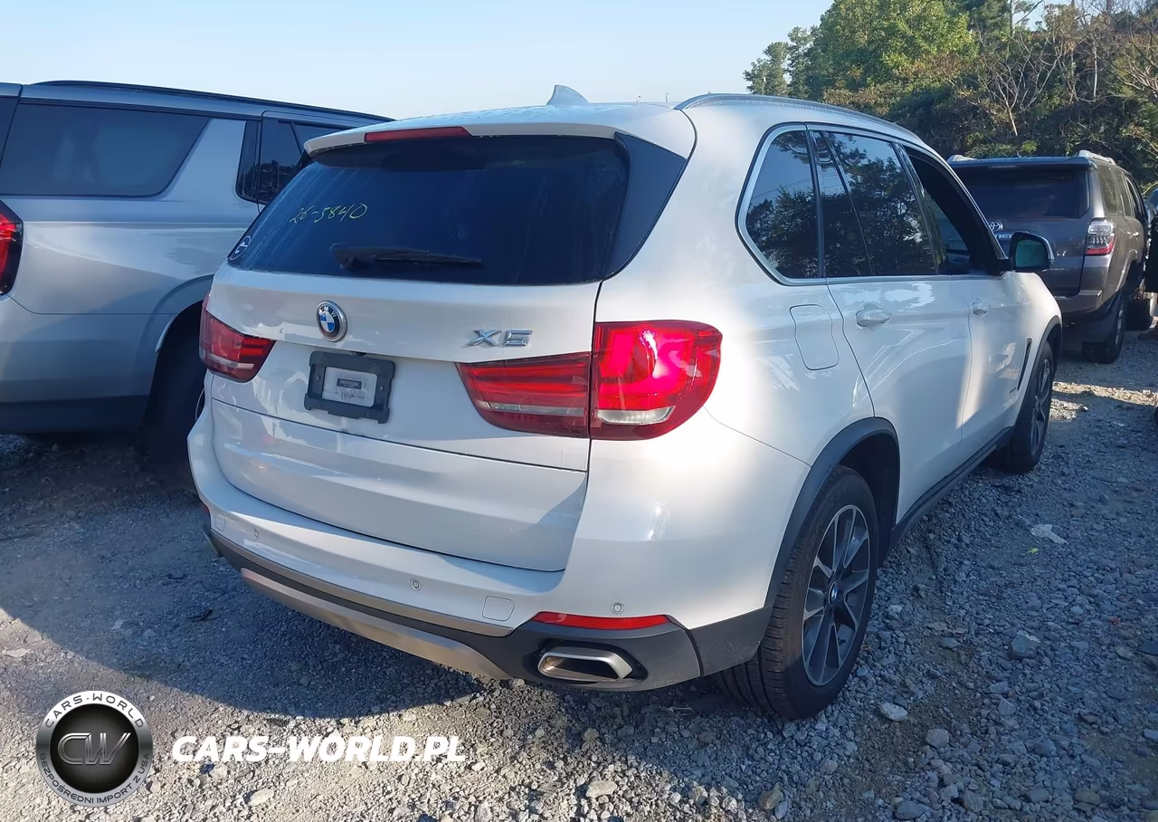 2018 BMW X5 Sdrive35I VIN:5UXKR2C53J0Z21842 - 4