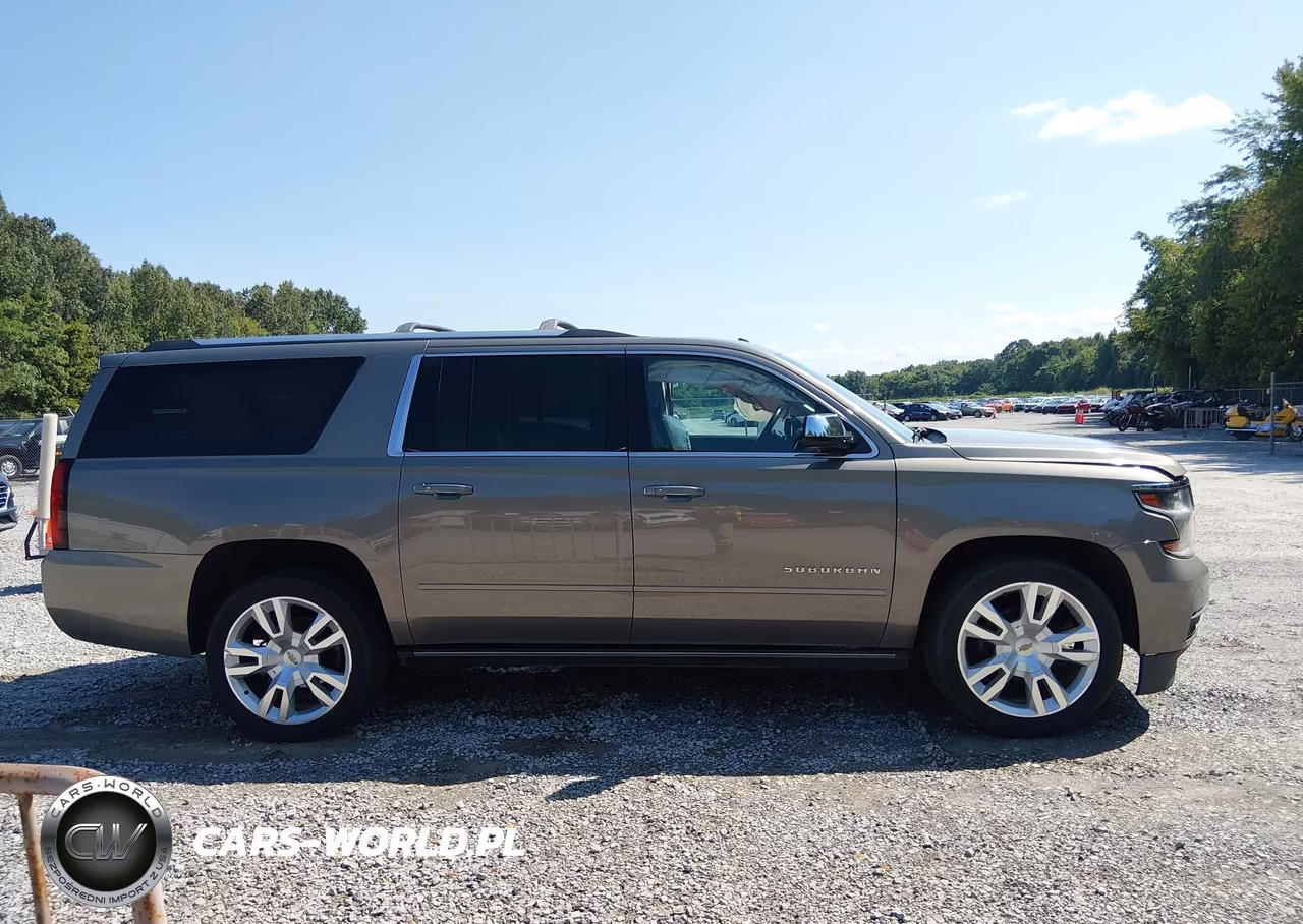 2017 Chevrolet Suburban Premier VIN:1GNSKJKC4HR258990 - 13