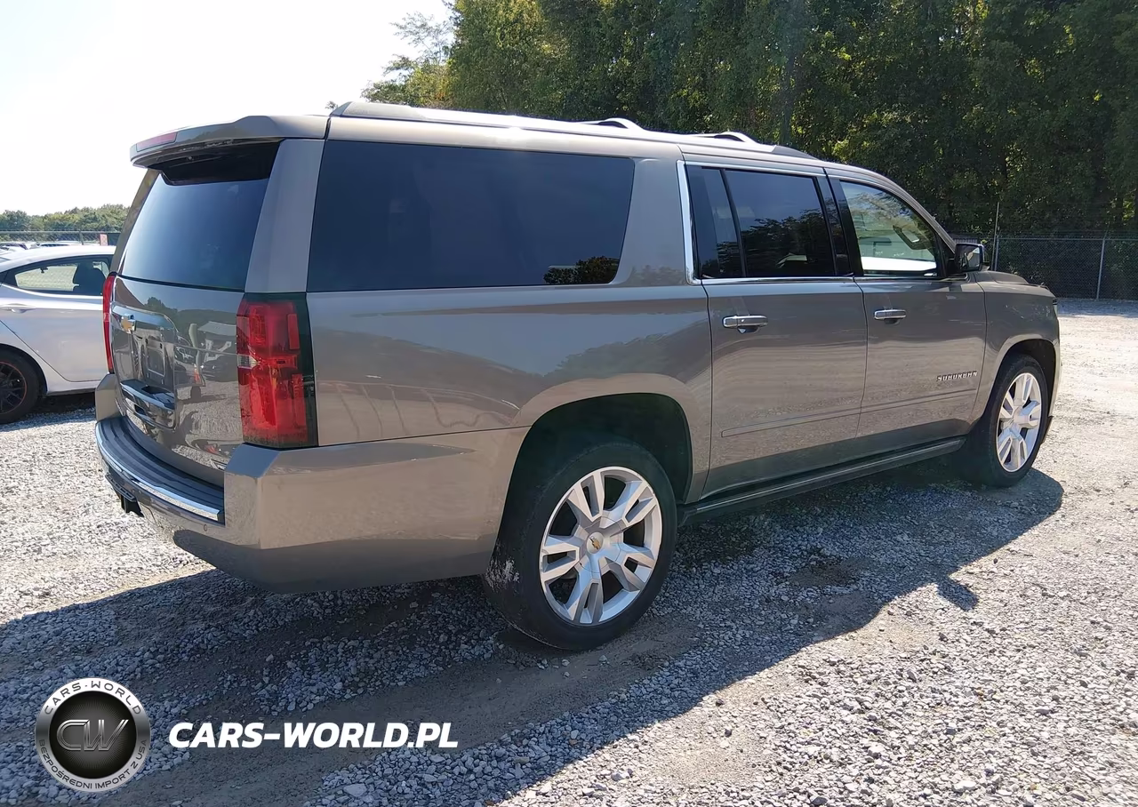 2017 Chevrolet Suburban Premier VIN:1GNSKJKC4HR258990 - 4