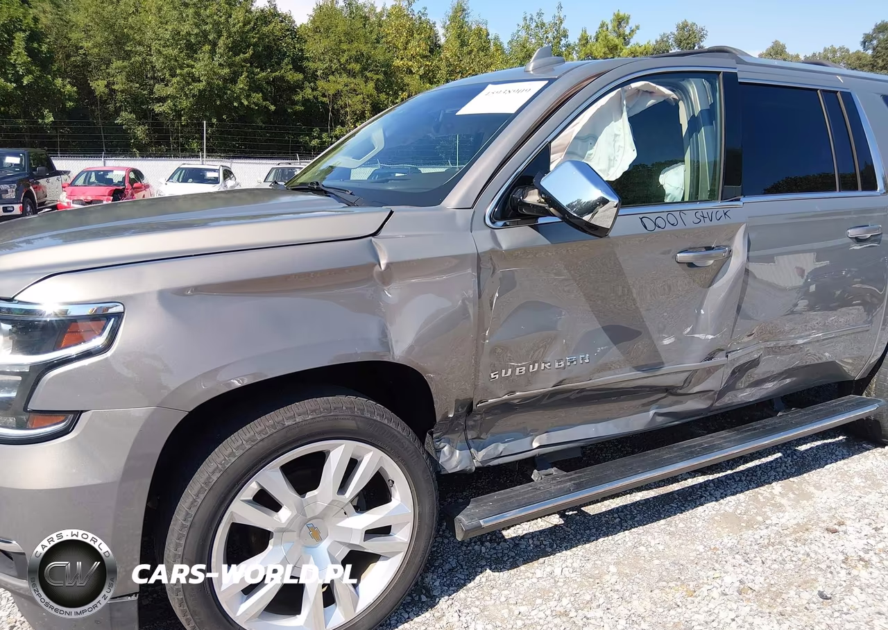2017 Chevrolet Suburban Premier VIN:1GNSKJKC4HR258990 - 6