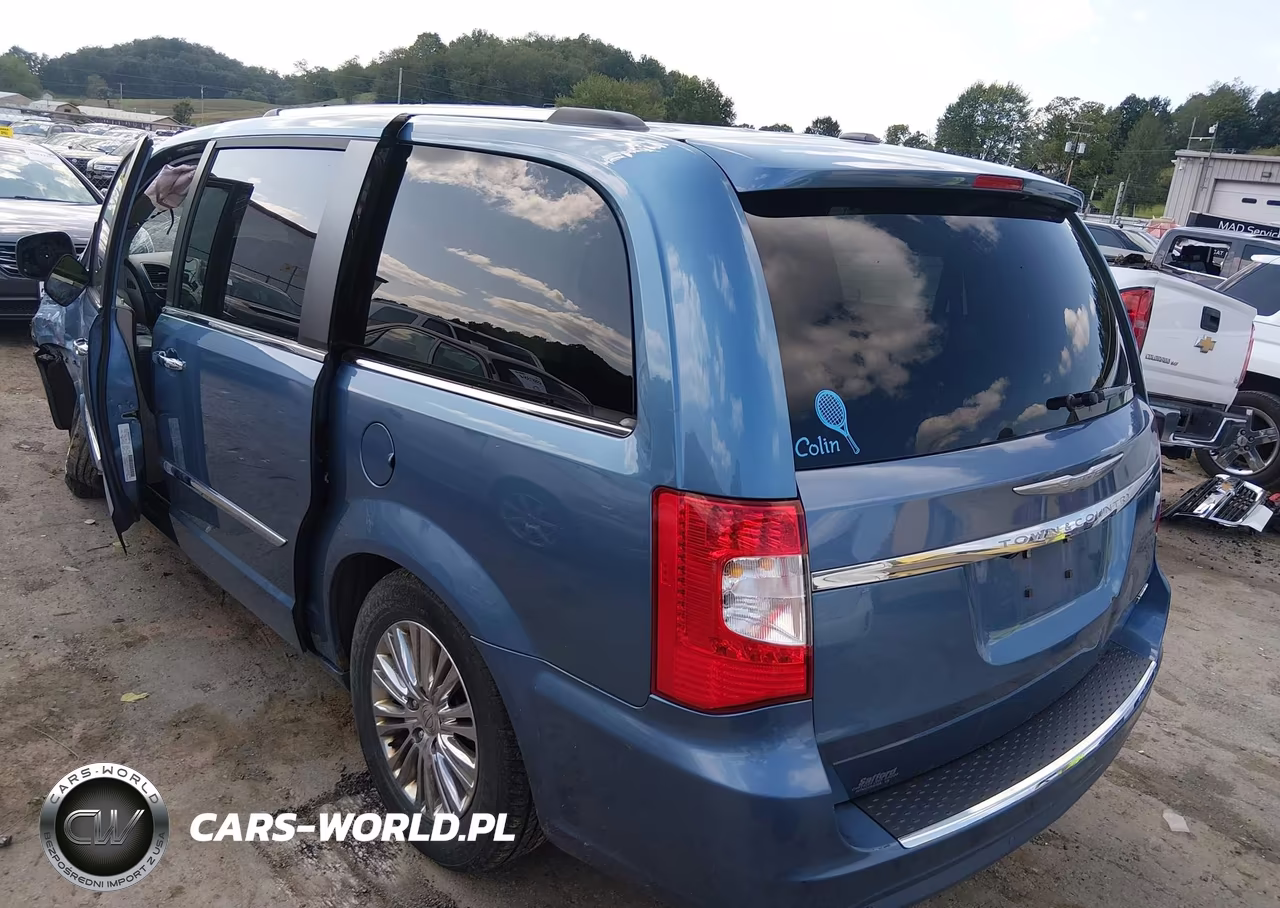 2011 Chrysler Town & Country Limited VIN:2A4RR6DGXBR784147 - 3