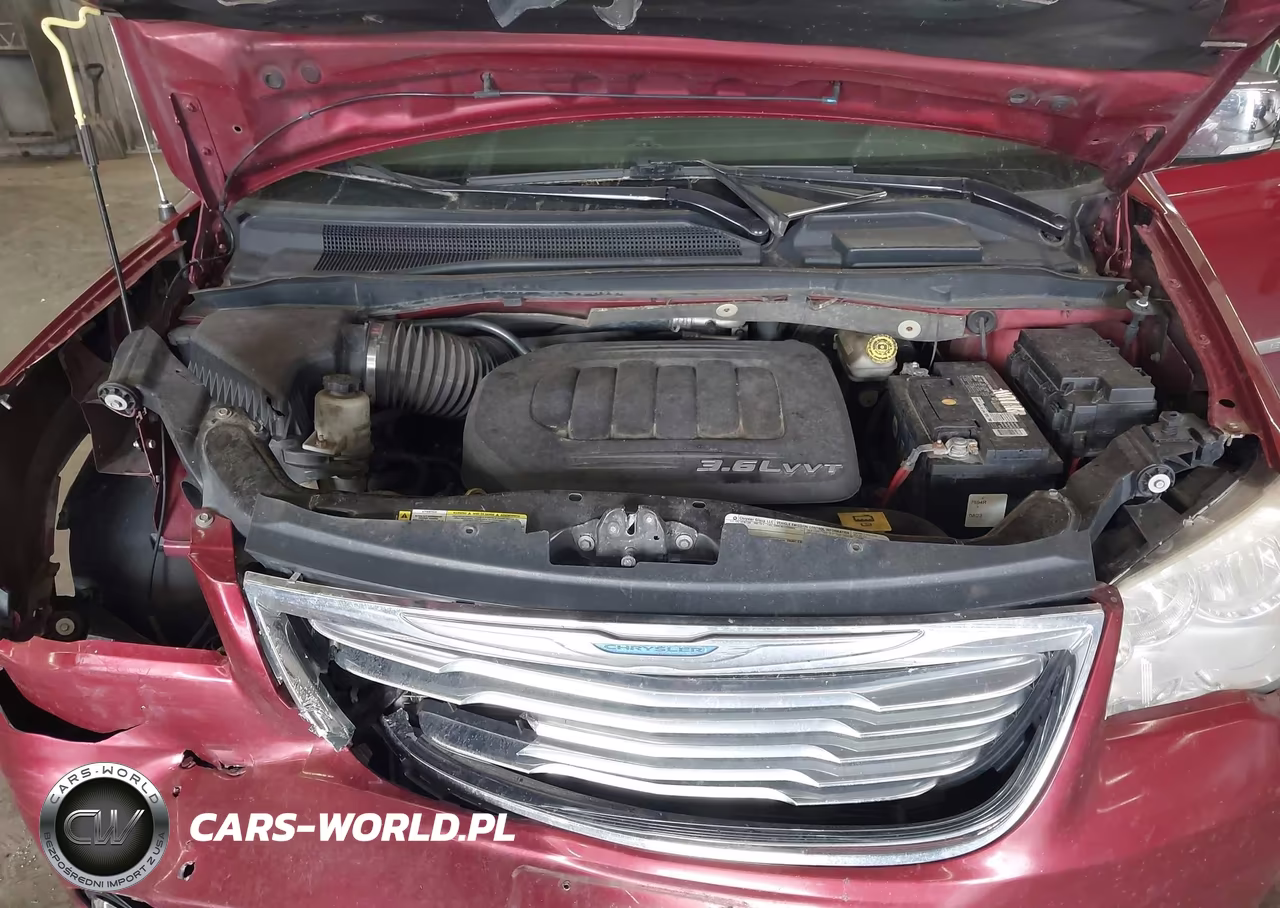 2011 Chrysler Town & Country Touring-L VIN:2A4RR8DGXBR749989 - 10